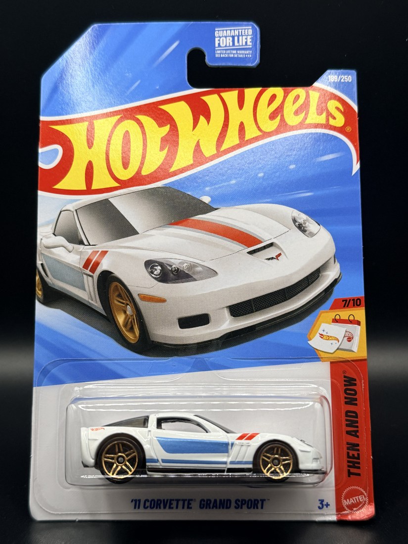 2011 Chevrolet '11 Corvette Grand Sport Hot Wheels 1:64 diecast