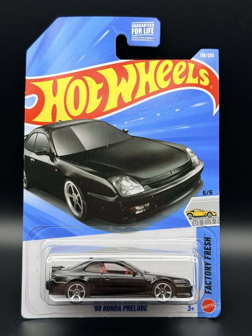 1998 '98 Honda Prelude Hot Wheels 1:64 diecast