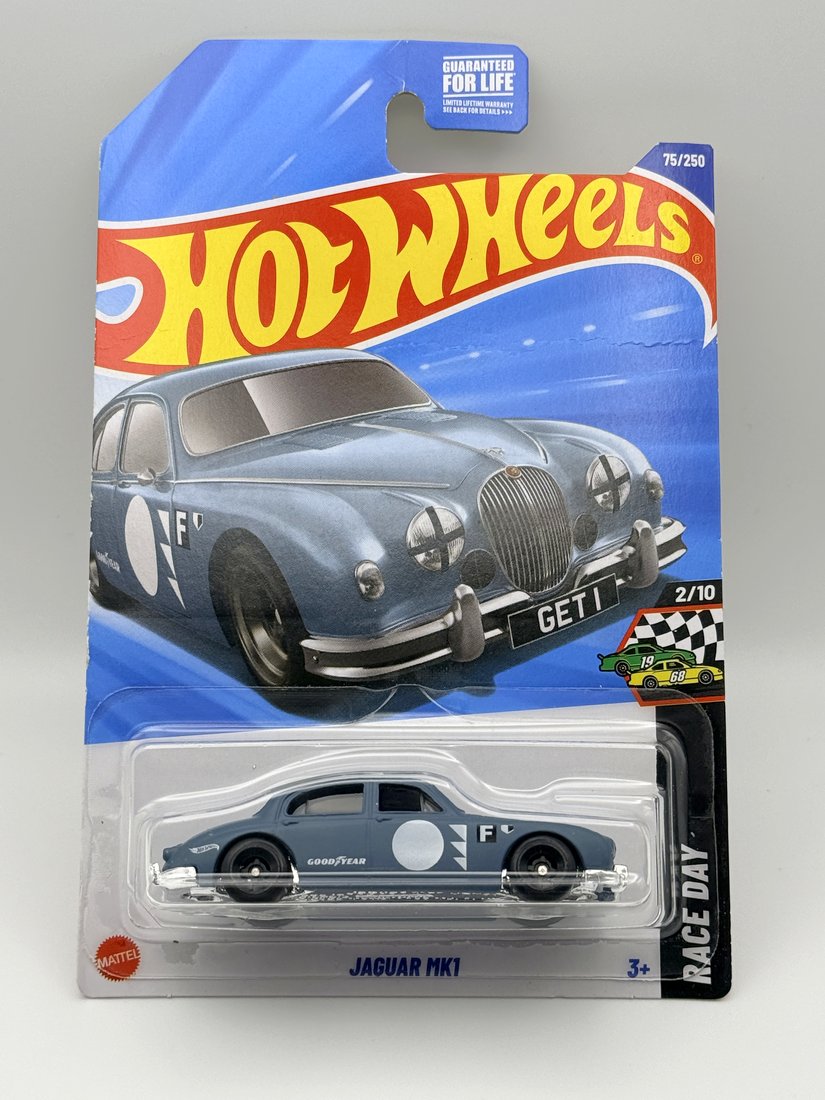 Jaguar Mk1 Hot Wheels 1:64 diecast