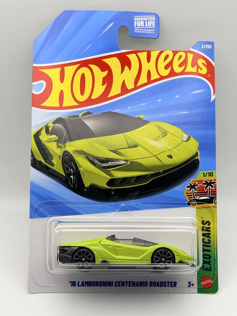 2016 Lamborghini '16 Centenario Roadster Hot Wheels 1:64 diecast