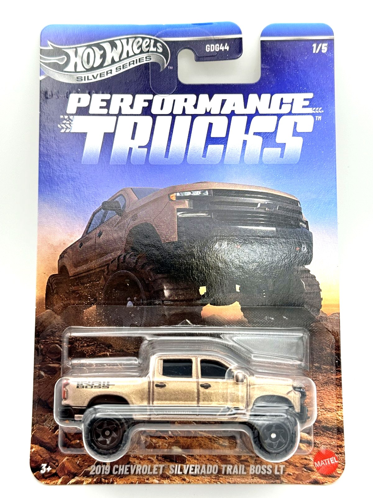 2019 Chevrolet 2019 Silverado Trail Boss LT Hot Wheels 1:64 diecast
