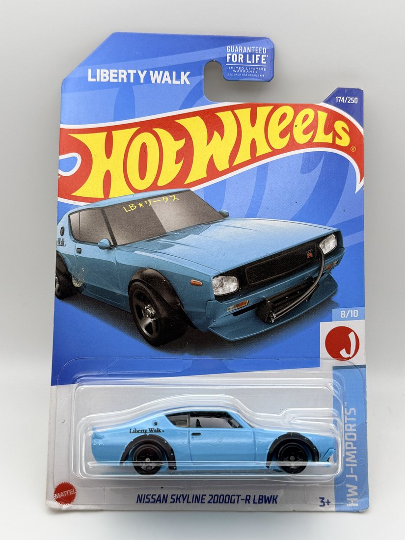 1973 Nissan Skyline 2000GT-R (LBWK) Hot Wheels 1:64 diecast