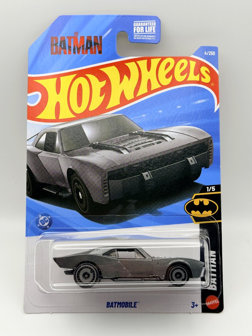 The Batman Batmobile (Grey) 1:64 diecast