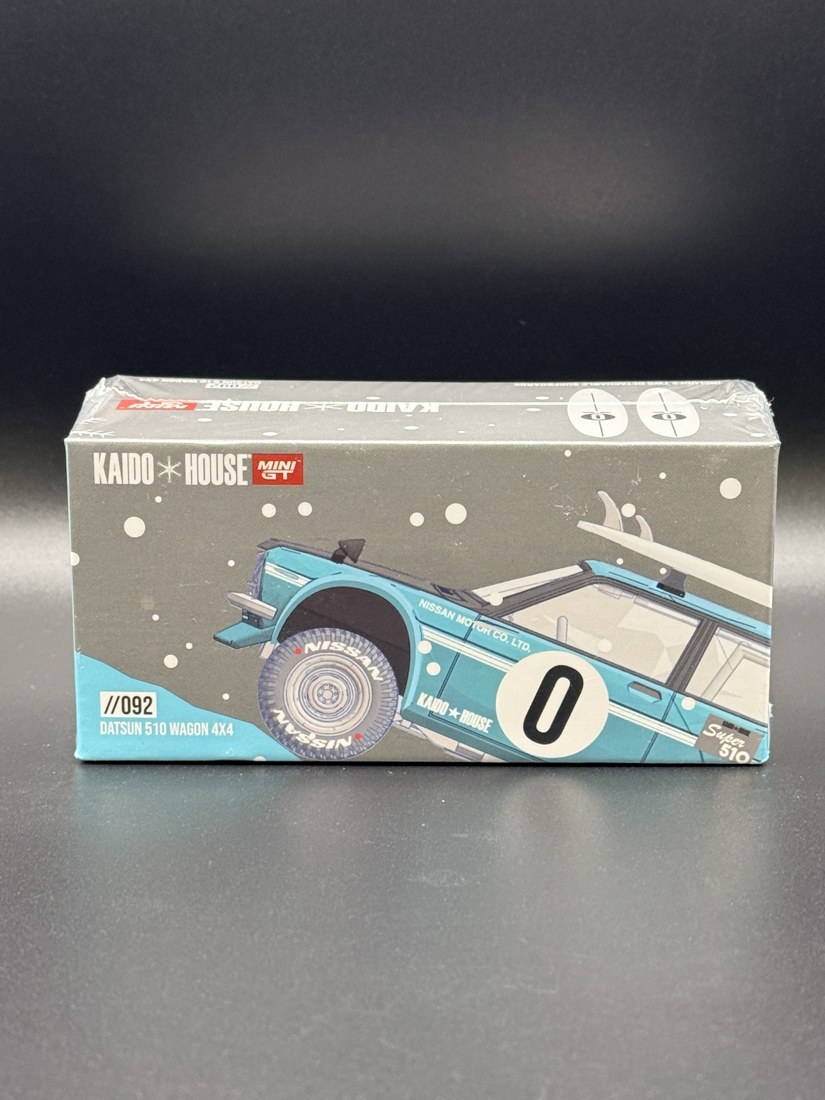 Datsun 510 Wagon 4x4 (Winter / Surf Safari) Kaido House × Mini GT 1:64 diecast