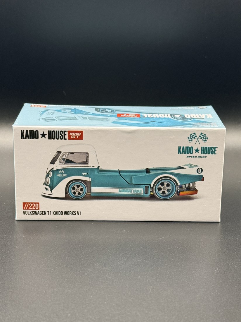 1966 Volkswagen T1 Kaido Works V1 Kaido House × Mini GT 1:64 diecast