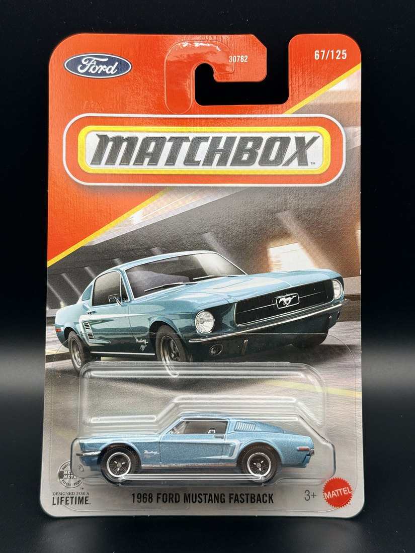 1968 Ford 1968 Mustang Fastback Matchbox 1:64 diecast