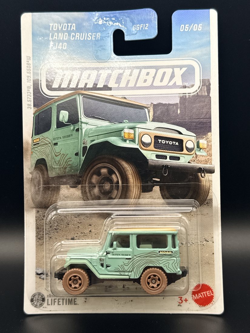 Toyota Land Cruiser FJ40 (MOAB) Matchbox 1:64 diecast