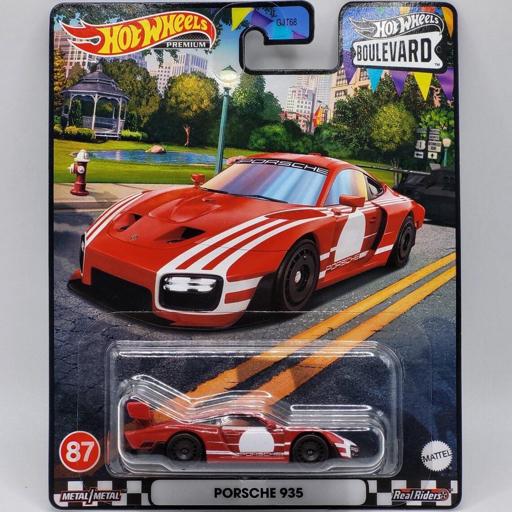 A Hot Wheels premium casting with Real Riders